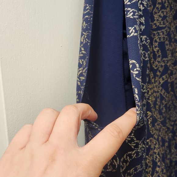 MICHAEL Michael Kors Navy and Gold Chain Blouse XL - Picture 3 of 6